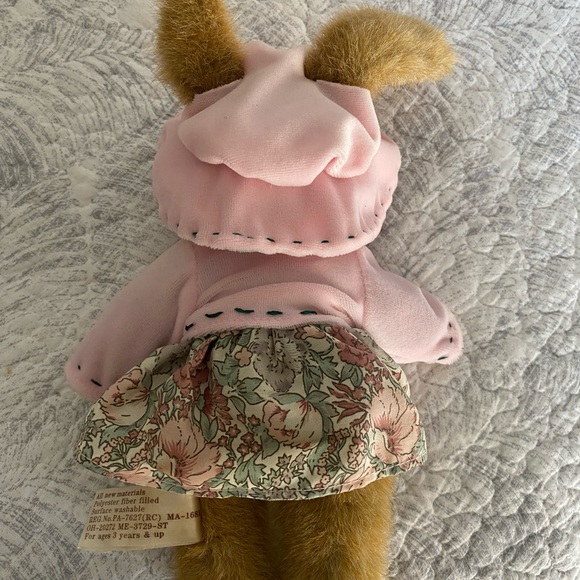 🐰🌸 VINTAGE HUGFUN INT’L INC. BUNNY RABBIT PLUSH! DATED 2001! JOINTED! - Picture 6 of 9